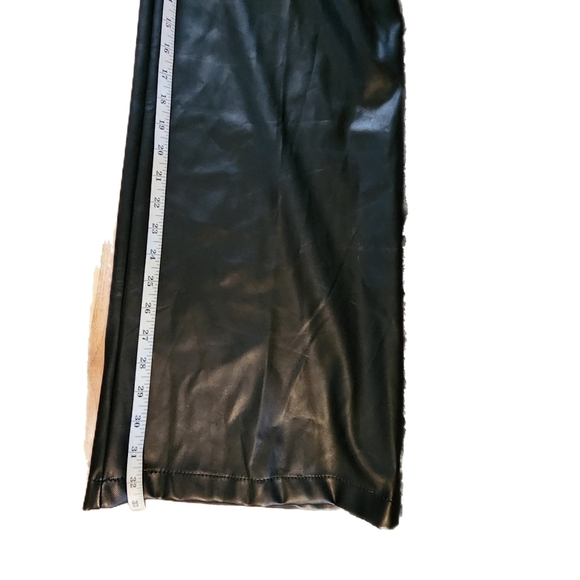 SO Faux Leather High Waist Pleated Wide Leg Pants NWT Size 15 Juniors - Picture 7 of 9